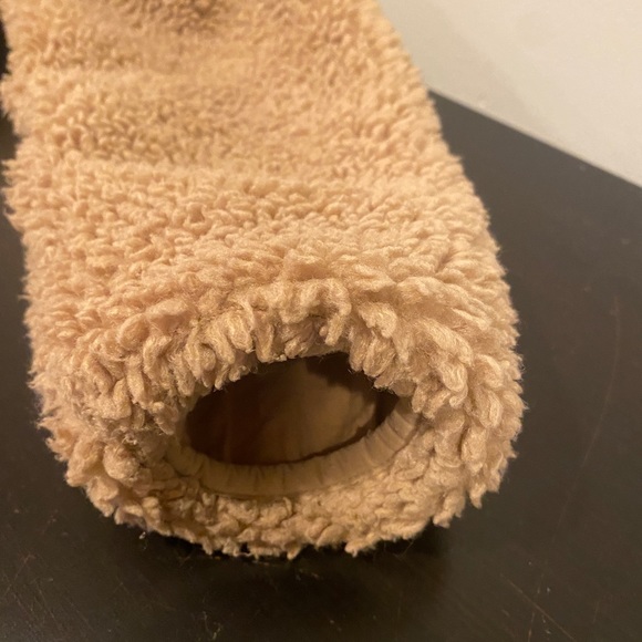 TNA Sherpa hooded zip sweater/ jacket. Size XS. - Picture 12 of 15